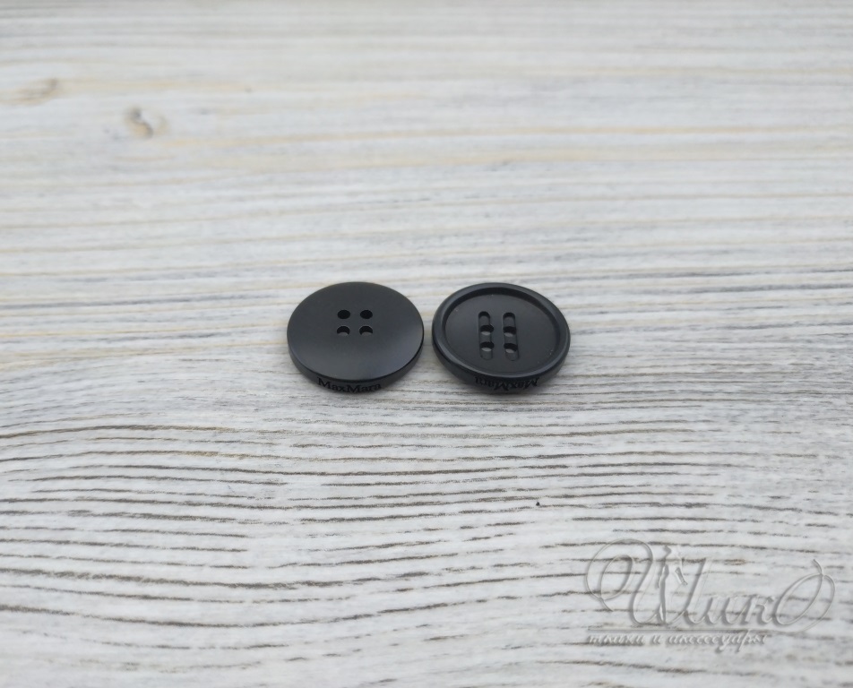 2220-Б Пуговица Max Mara ПГ 4